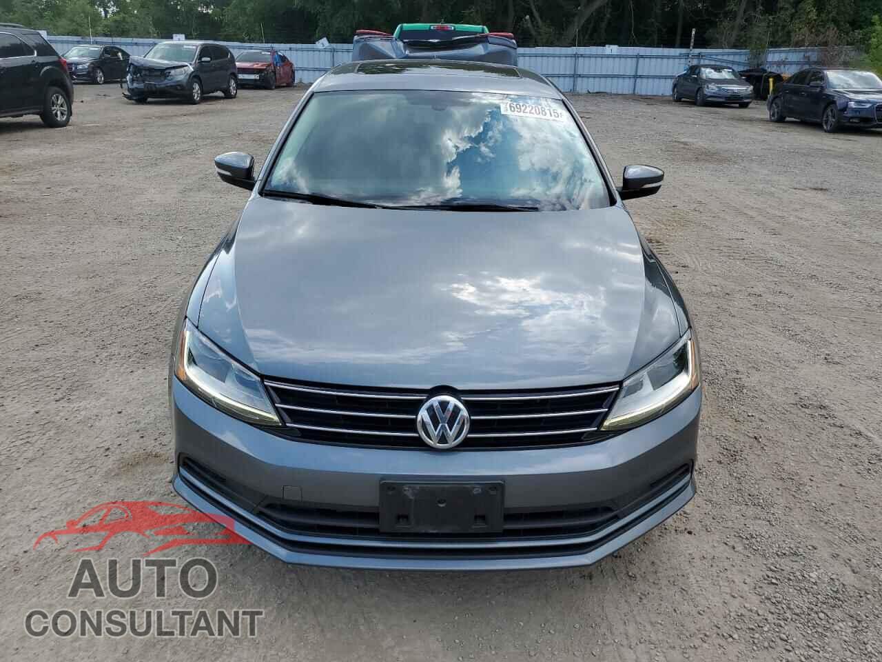 VOLKSWAGEN JETTA 2017 - 3VWDB7AJ7HM291792