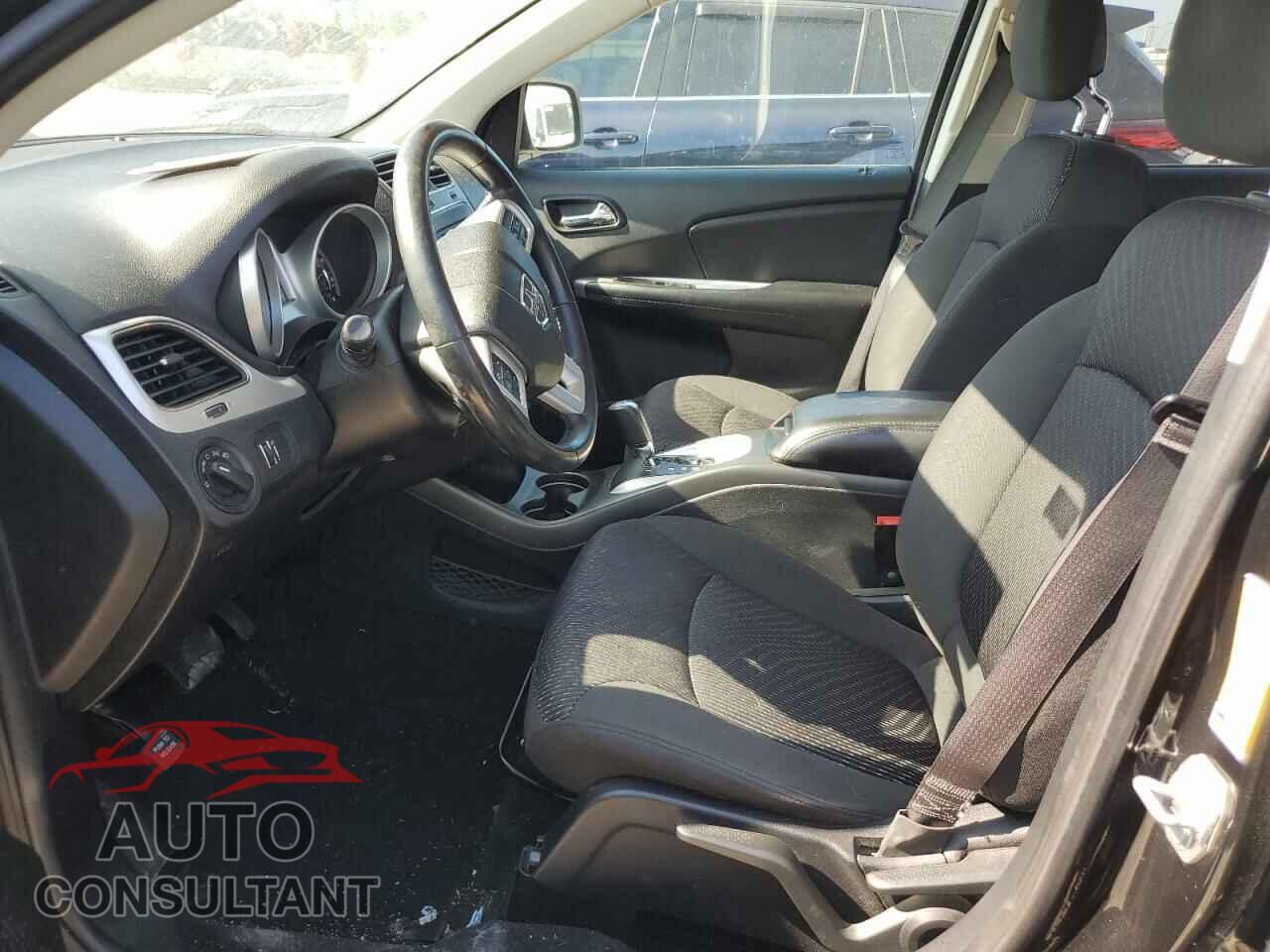 DODGE JOURNEY 2018 - 3C4PDCAB4JT242833