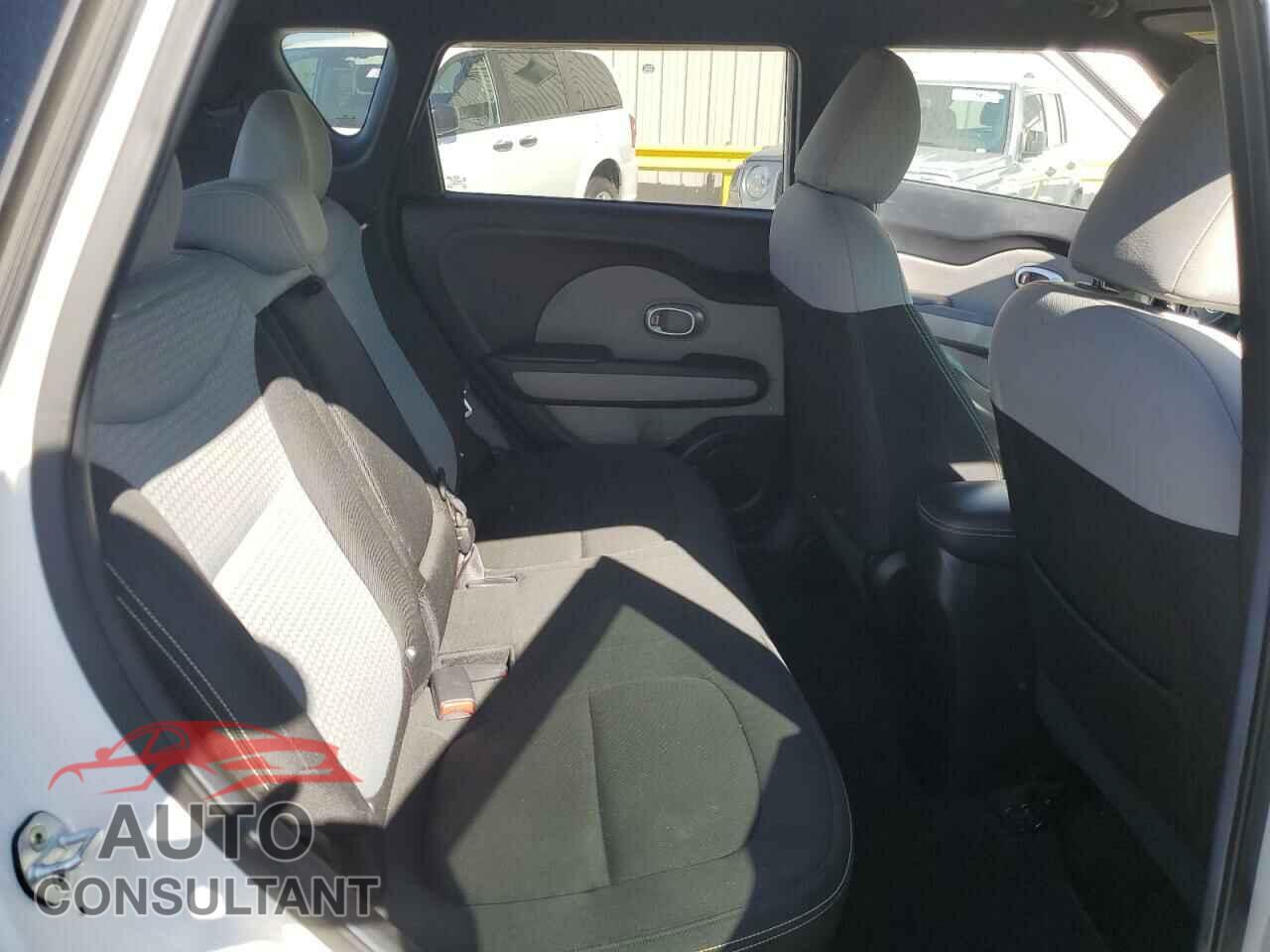 KIA SOUL 2015 - KNDJP3A55F7119643