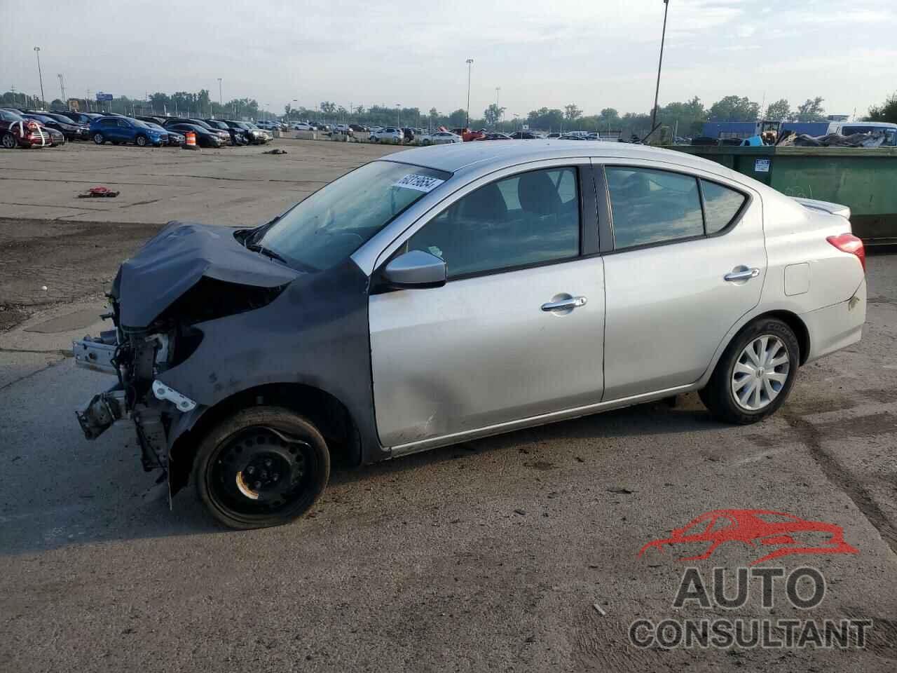 NISSAN VERSA 2019 - 3N1CN7AP7KL813508