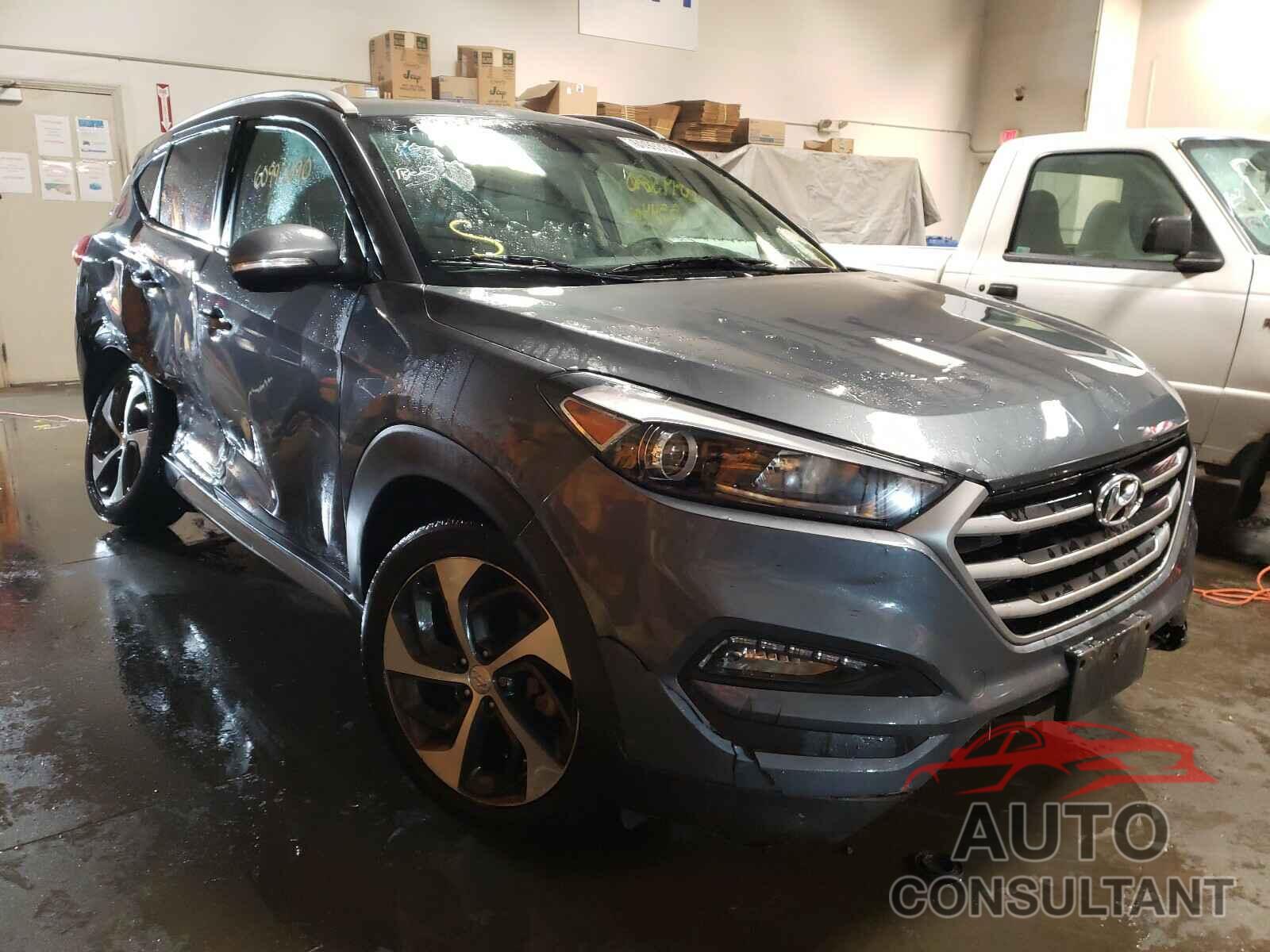 HYUNDAI TUCSON 2018 - KM8J33AL4JU760749