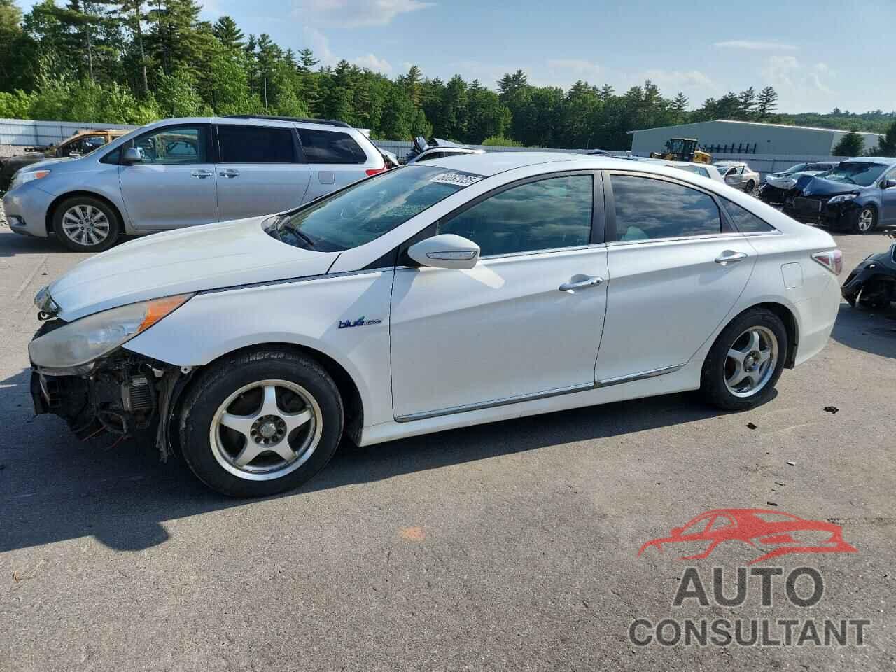 HYUNDAI SONATA 2012 - KMHEC4A47CA055139