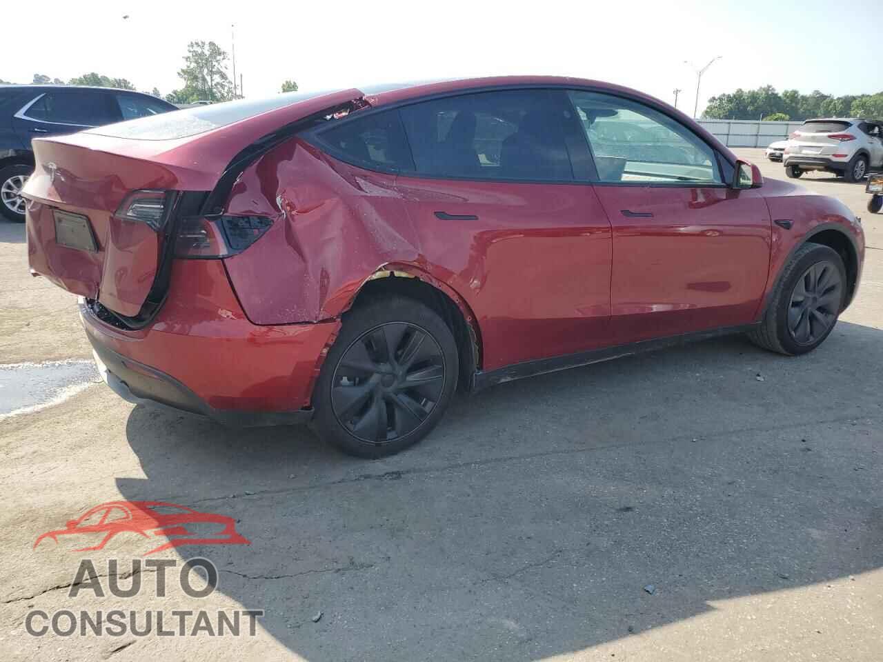 TESLA MODEL Y 2025 - 7SAYGDED8SF249199