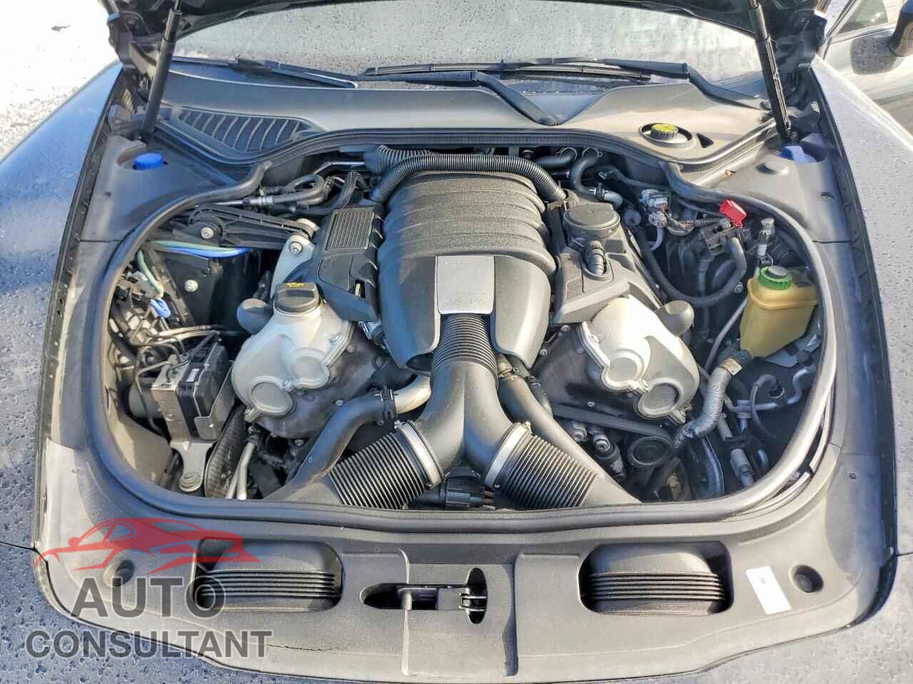 PORSCHE PANAMERA 2016 - WP0AA2A75GL002215
