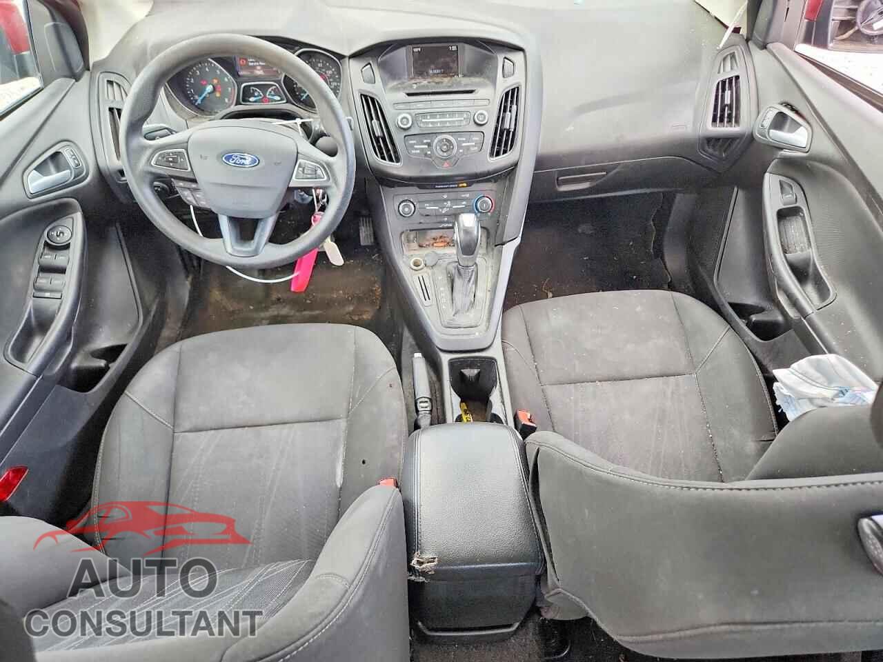FORD FOCUS 2016 - 1FADP3F25GL376456