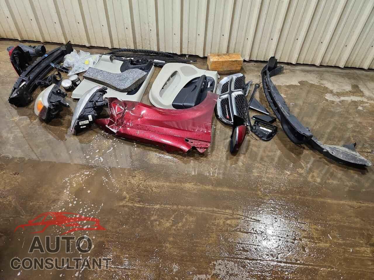 DODGE CARAVAN 2018 - 2C4RDGCG9JR239180