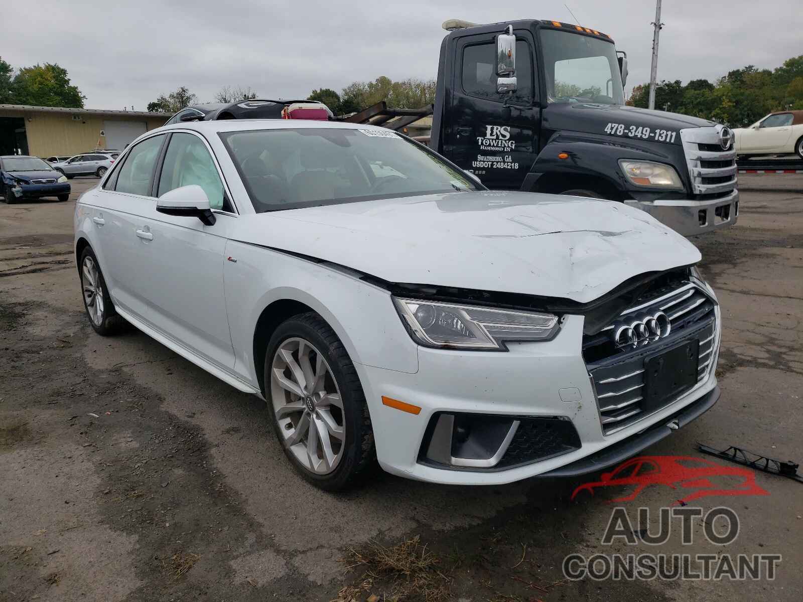 AUDI A4 2019 - WAUDNAF44KN014778