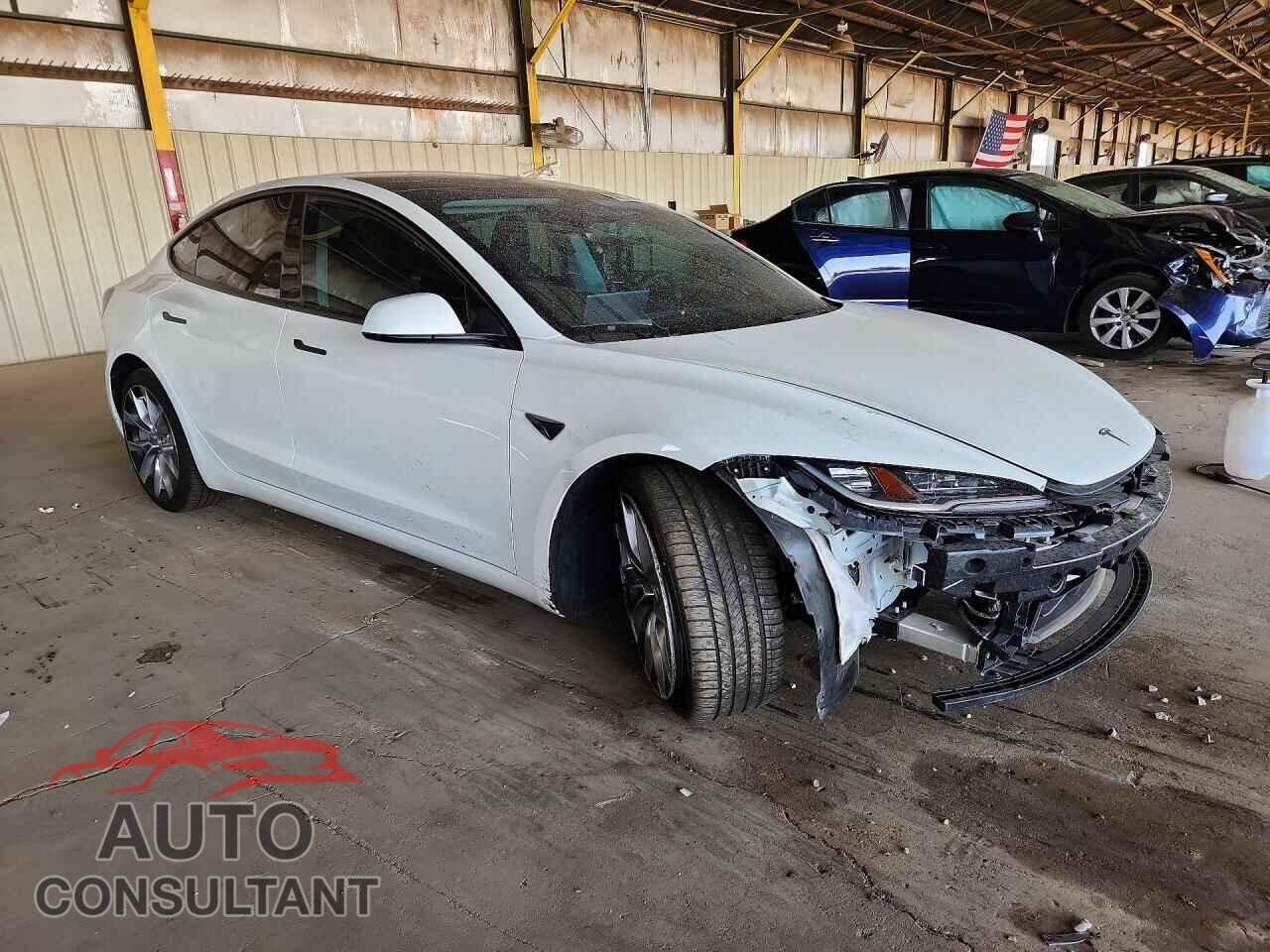 TESLA MODEL 3 2024 - 5YJ3E1EAXRF730521