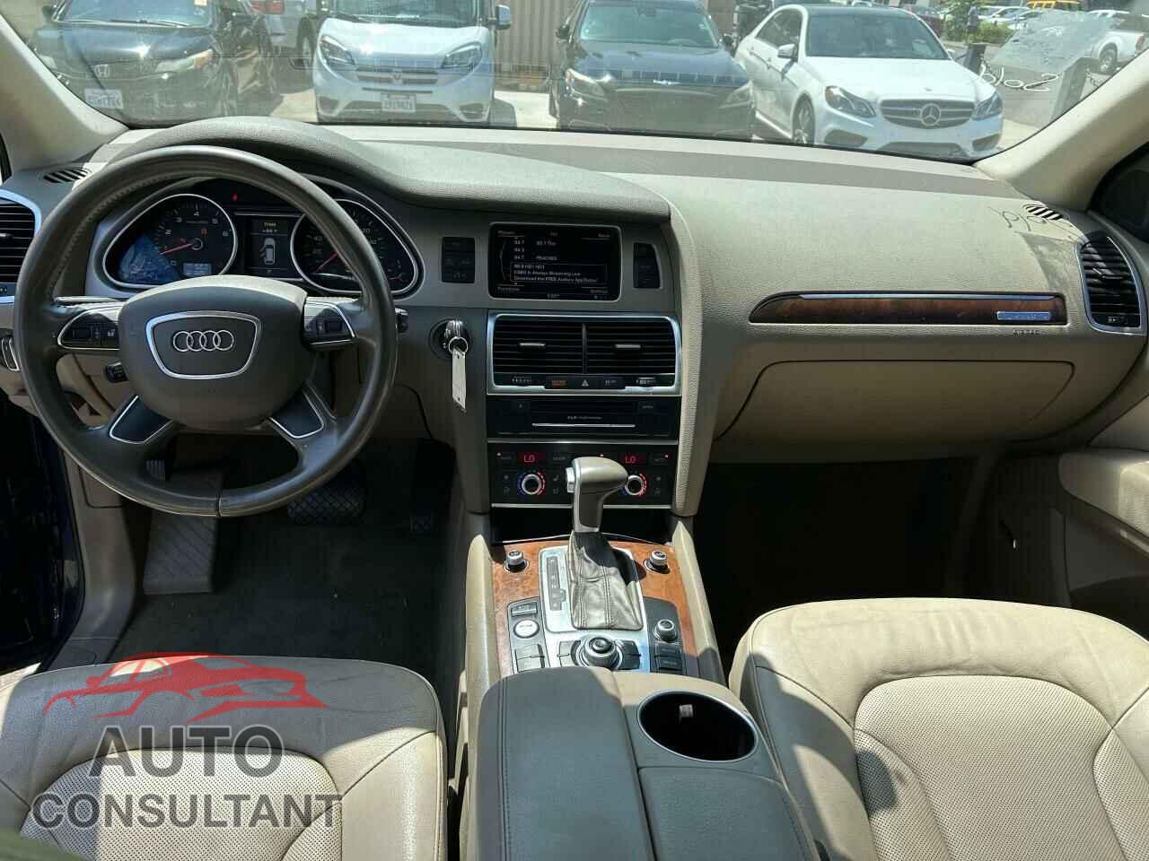 AUDI Q7 2012 - WA1DGAFE6CD008357