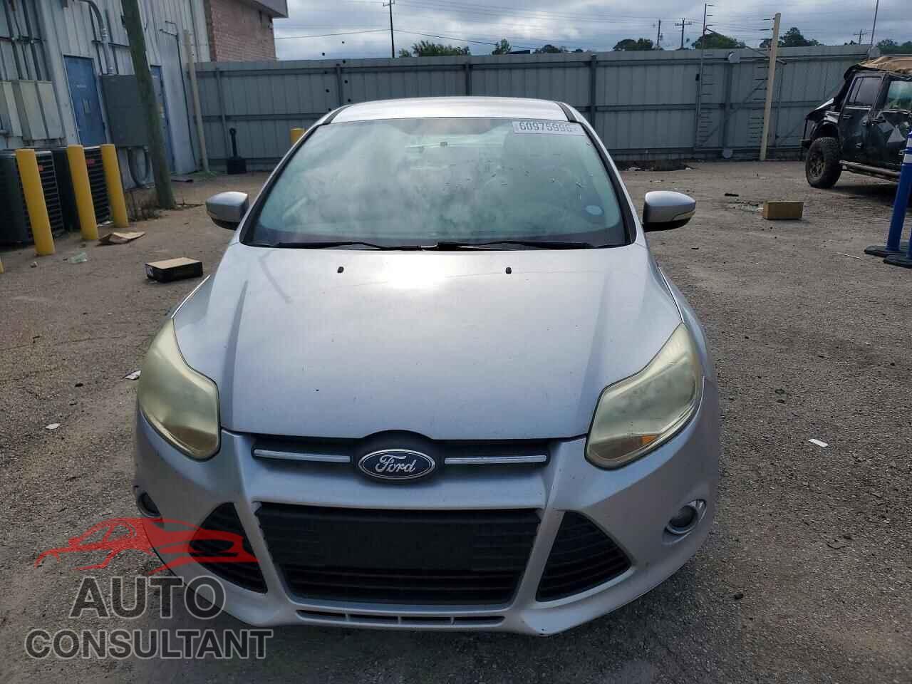 FORD FOCUS 2014 - 1FADP3F22EL134995