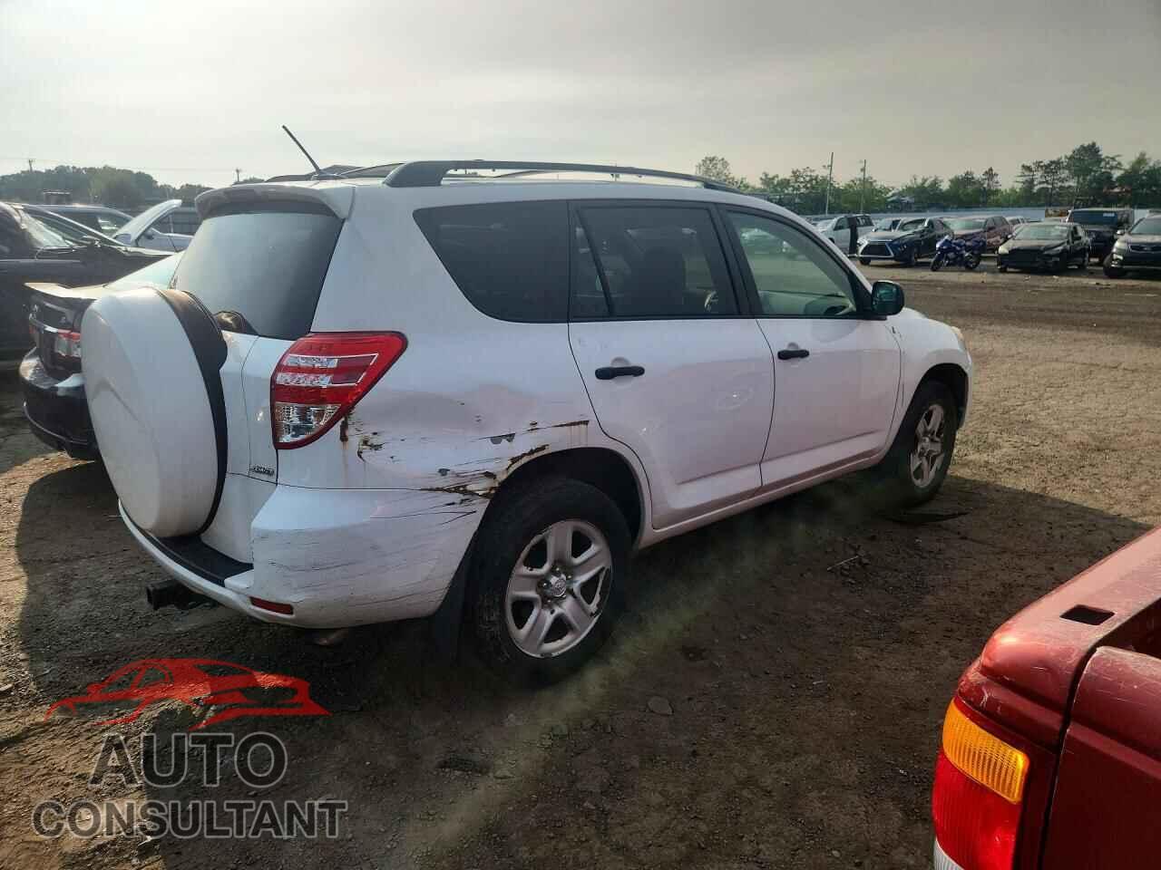 TOYOTA RAV4 2011 - 2T3BF4DV7BW090721
