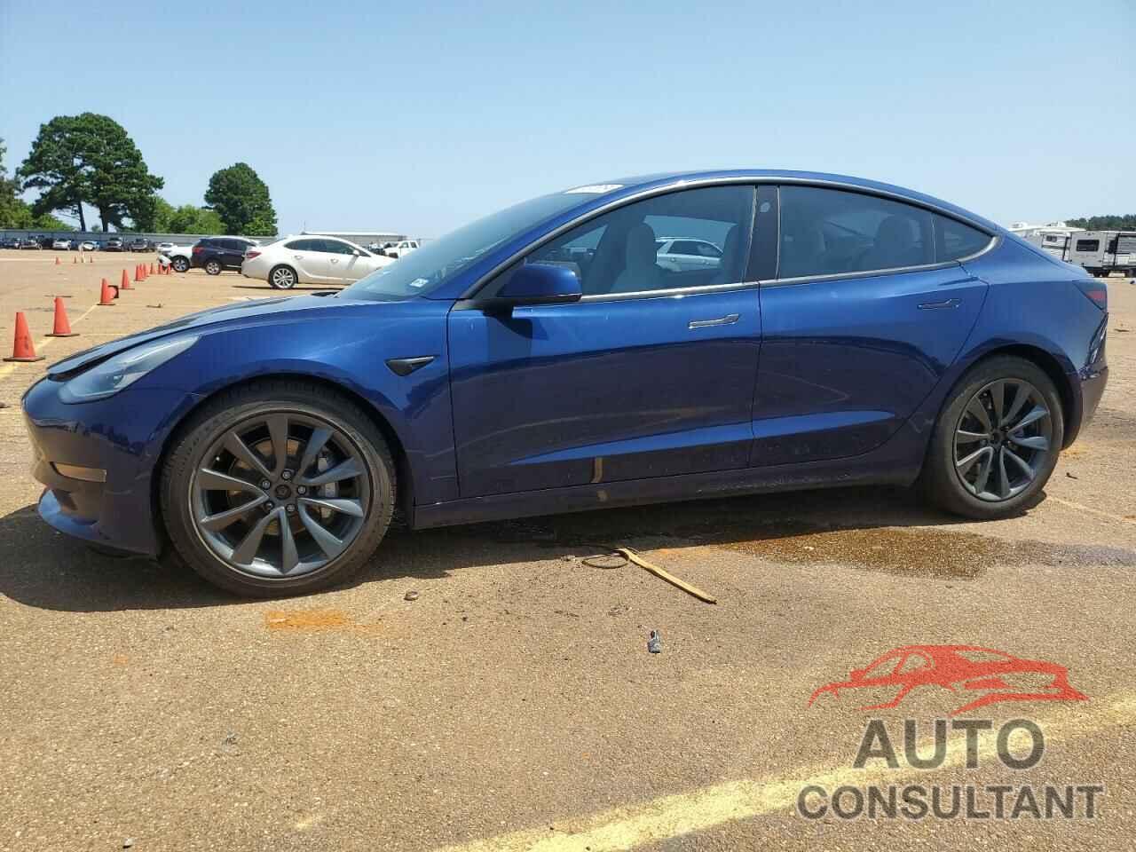 TESLA MODEL 3 2018 - 5YJ3E1EB3JF097857