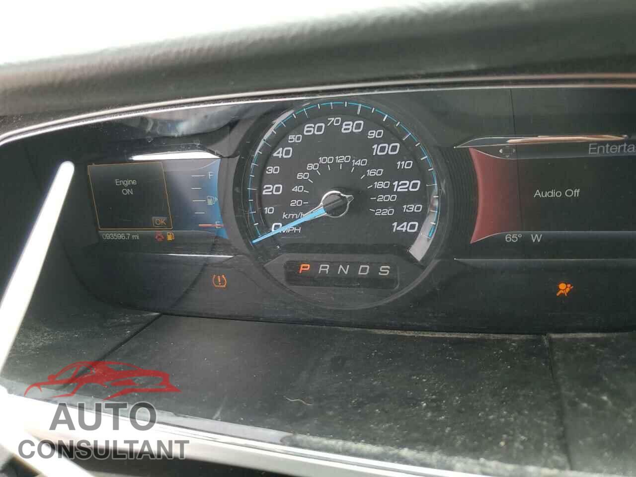 FORD TAURUS 2017 - 1FAHP2E84HG118540