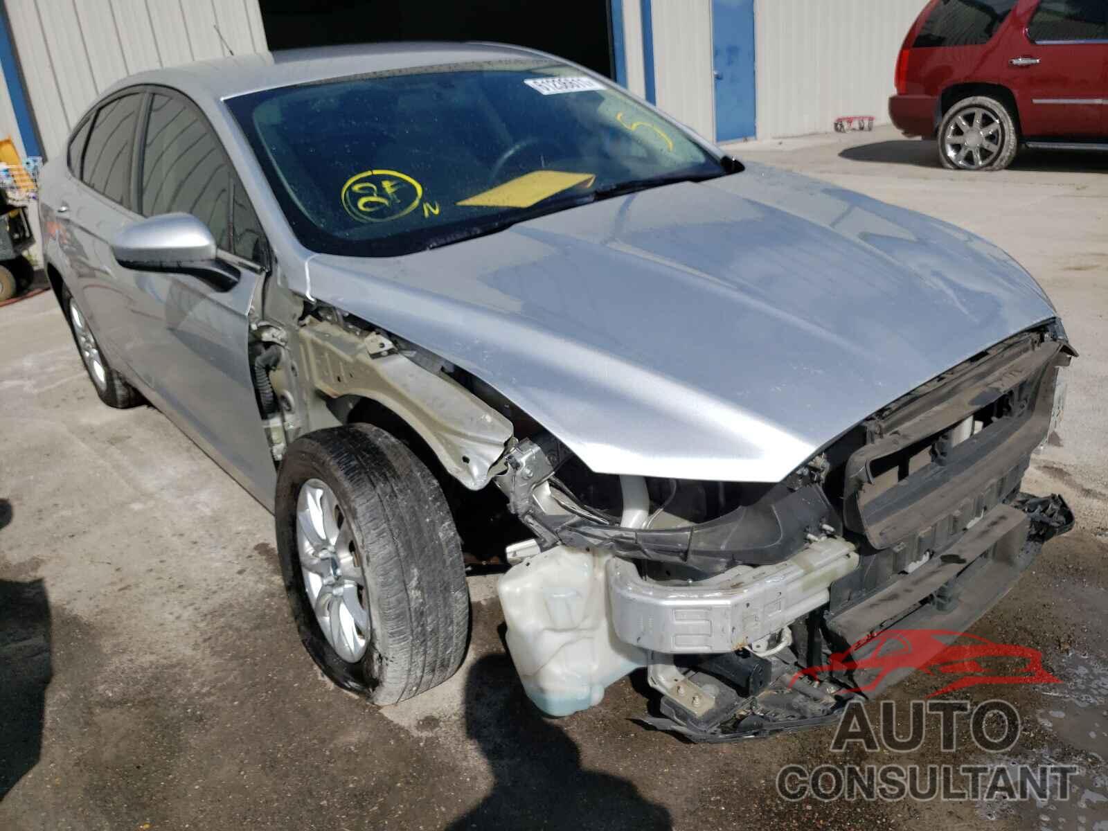 FORD FUSION 2017 - 3FA6P0G71HR293725