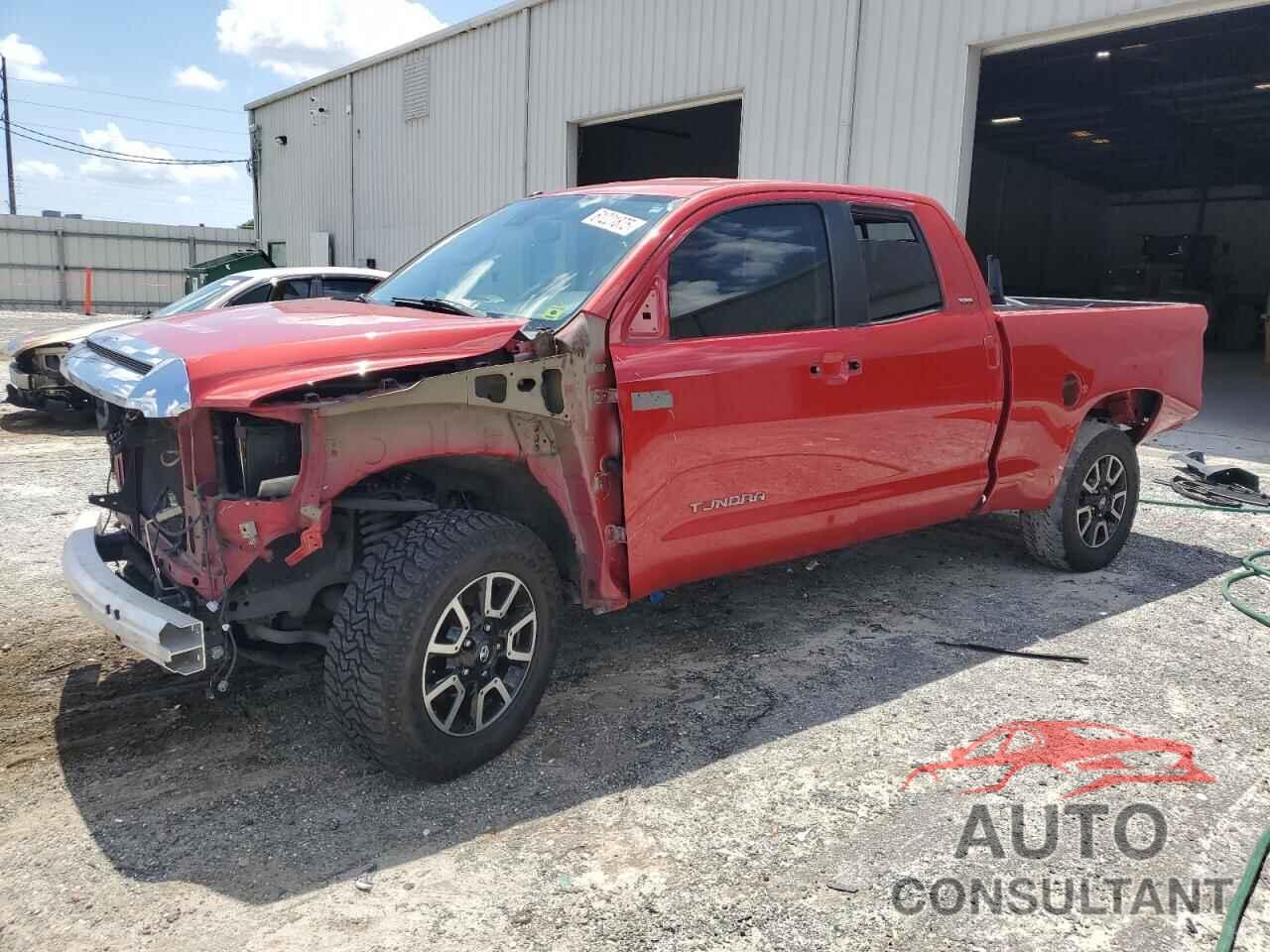 TOYOTA TUNDRA 2018 - 5TFUW5F17JX689508