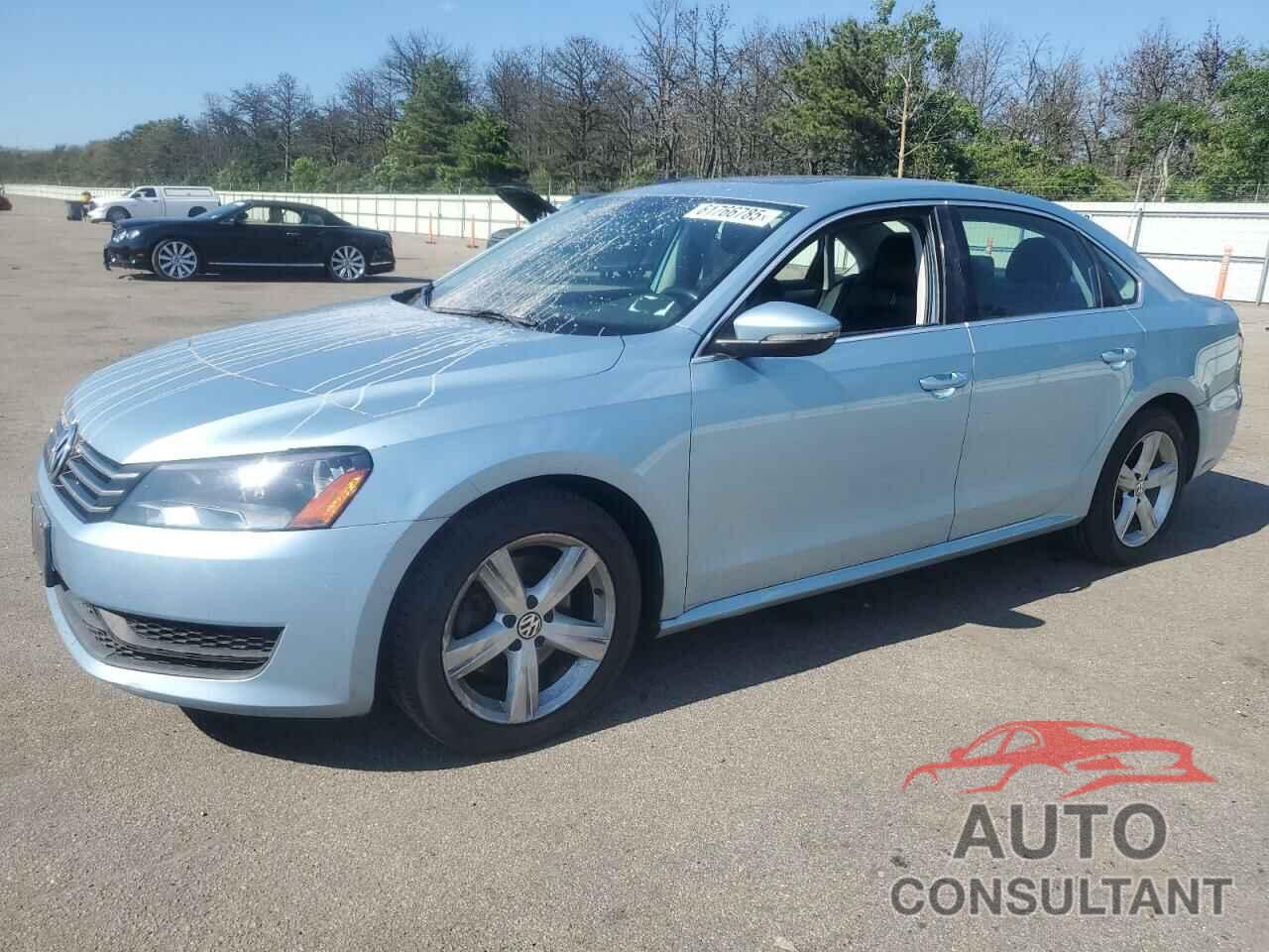 VOLKSWAGEN PASSAT 2012 - 1VWBP7A38CC011236