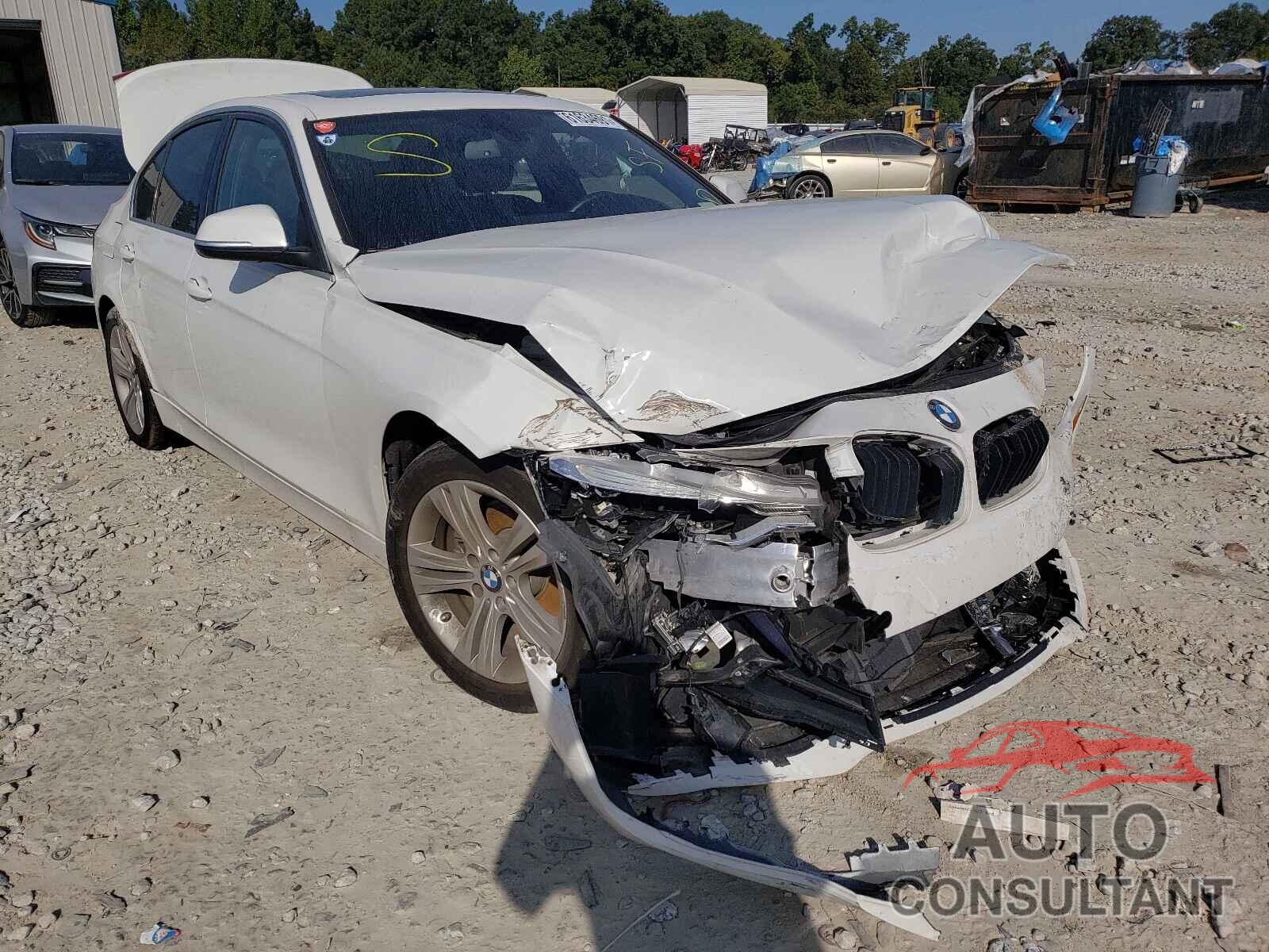 BMW 3 SERIES 2017 - WBA8E5C3XHK388858