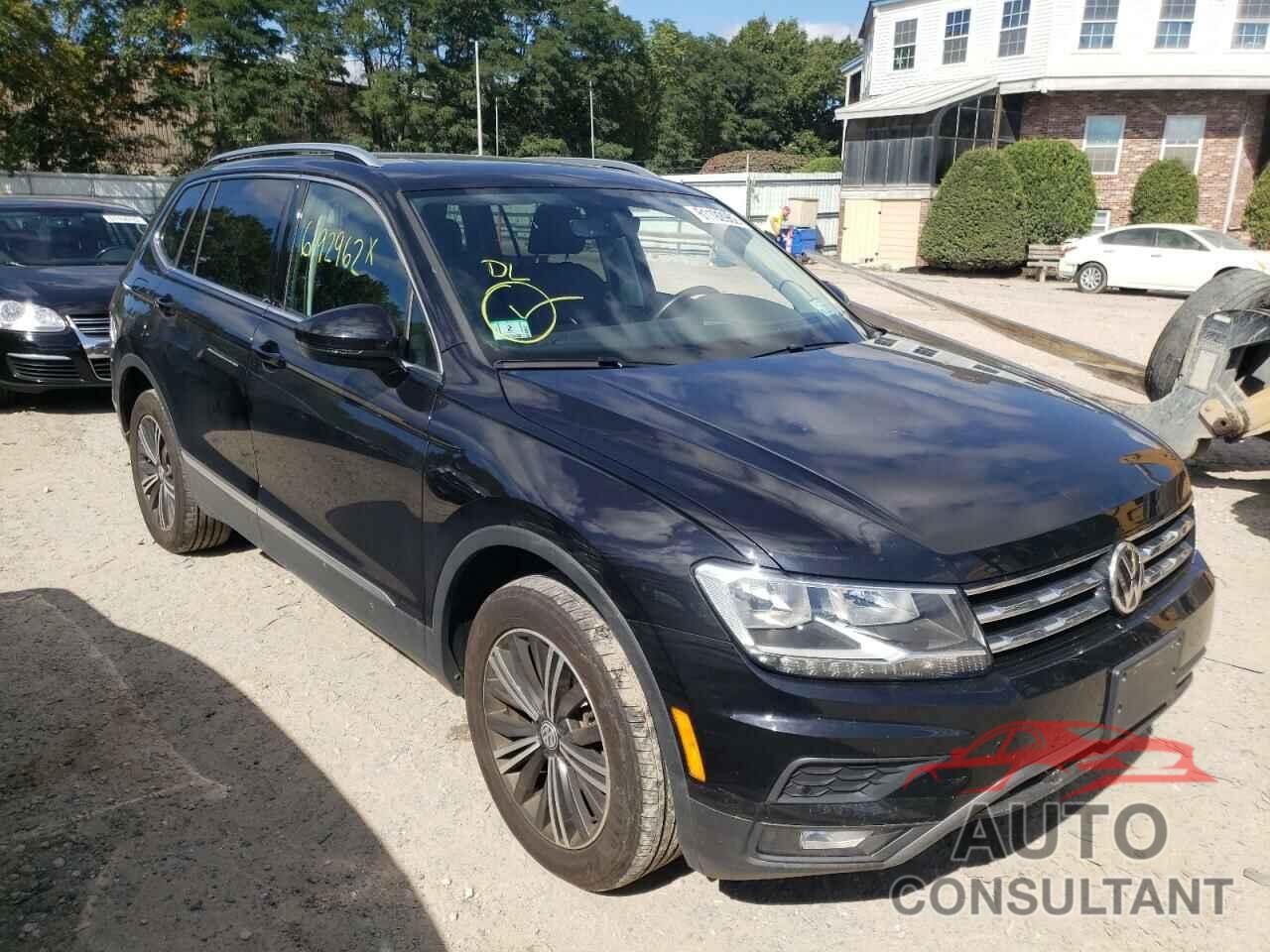 VOLKSWAGEN TIGUAN 2019 - 3VV2B7AX7KM196950