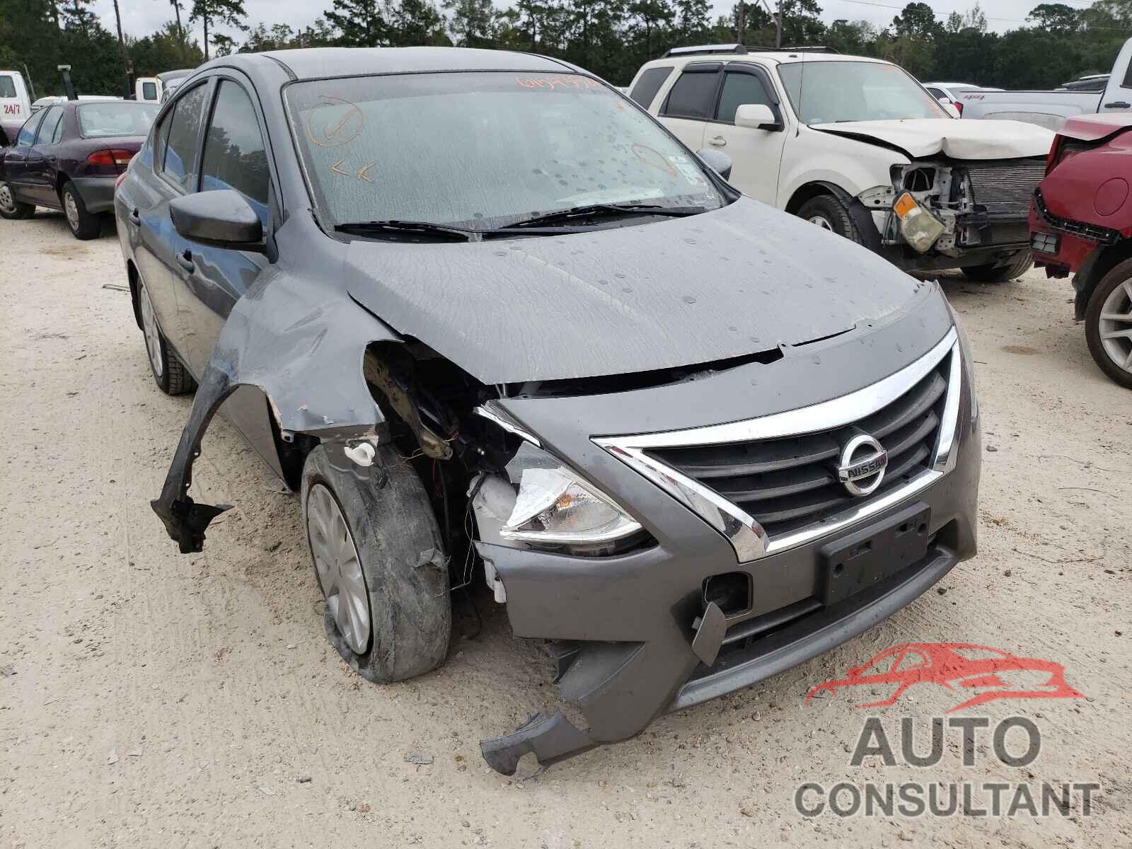 NISSAN VERSA 2018 - 3N1CN7AP4JL826876