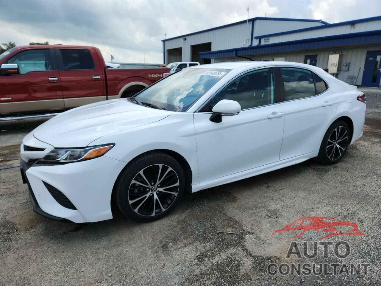 TOYOTA CAMRY 2019 - 4T1B11HK0KU209764