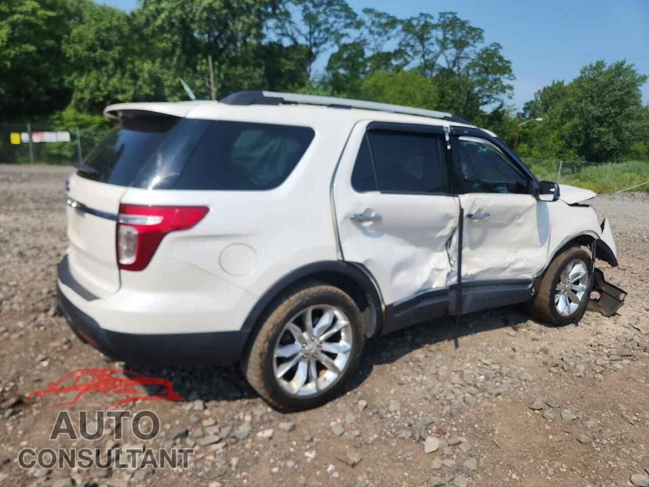 FORD EXPLORER 2013 - 1FM5K8D84DGC04081
