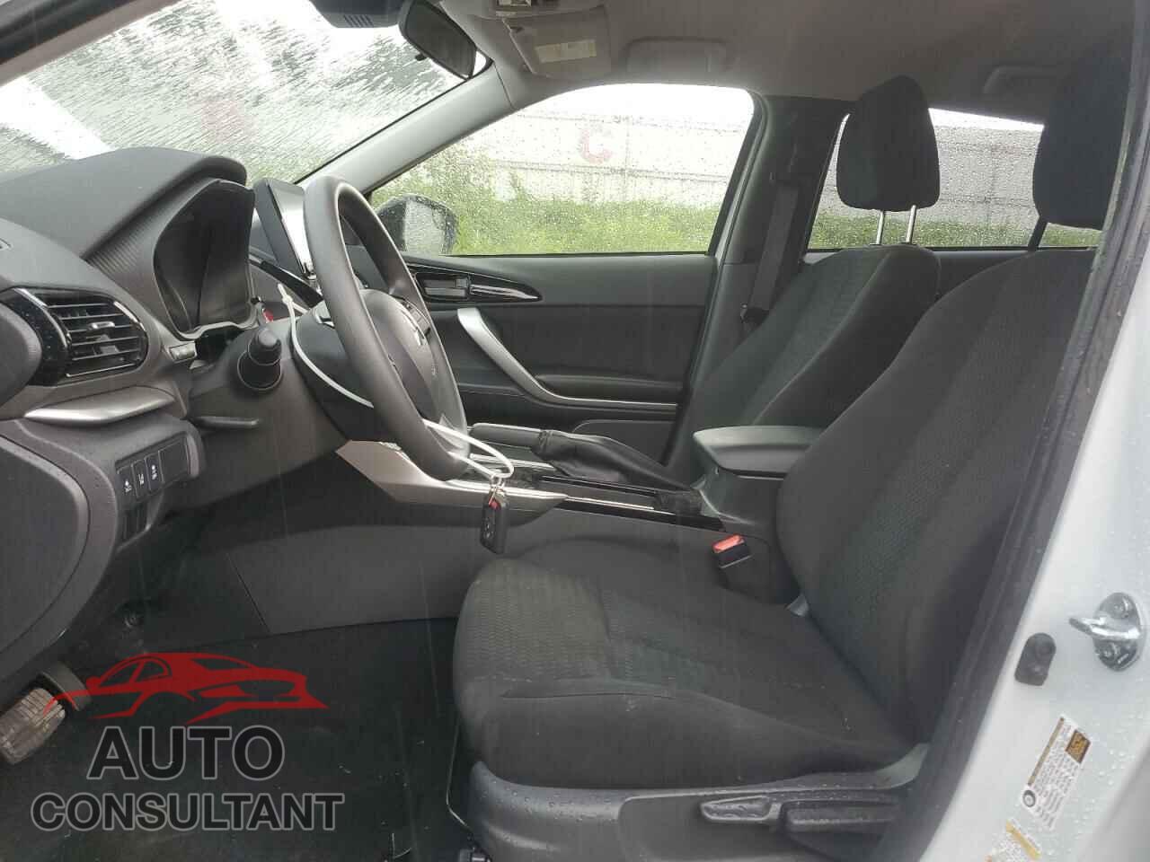 MITSUBISHI ECLIPSE 2024 - JA4ATVAA9RZ047305
