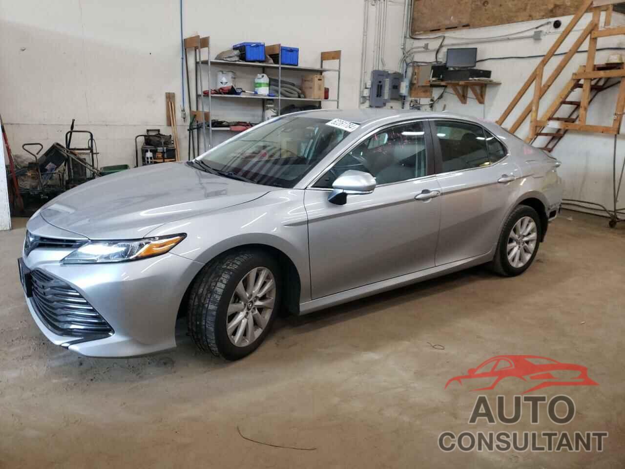 TOYOTA CAMRY 2019 - 4T1B11HK0KU842961
