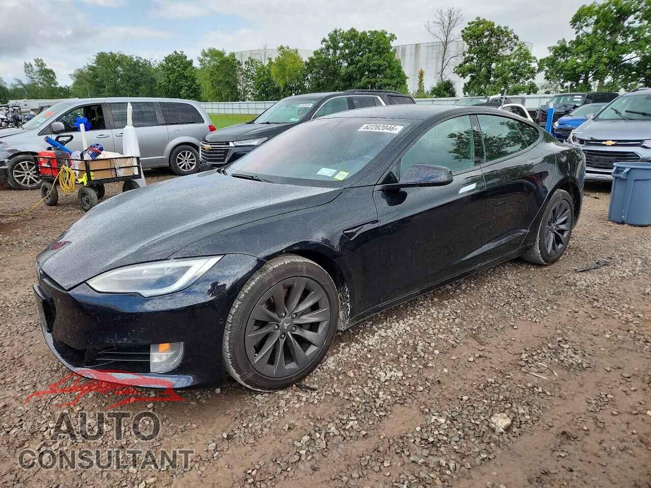 TESLA MODEL S 2017 - 5YJSA1E22HF229900