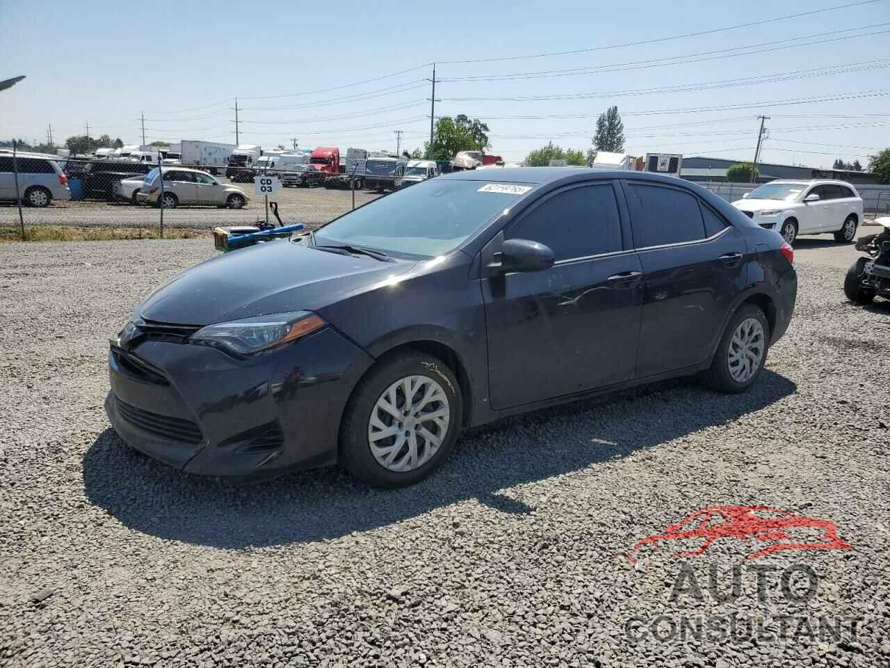 TOYOTA COROLLA 2018 - 5YFBURHE3JP803605