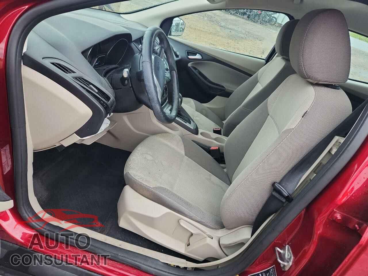 FORD FOCUS 2014 - 1FADP3F23EL381992
