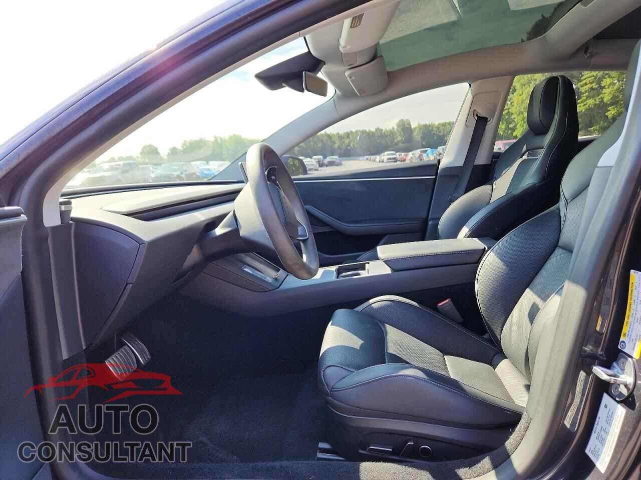TESLA MODEL 3 2024 - 5YJ3E1ETXRF865726