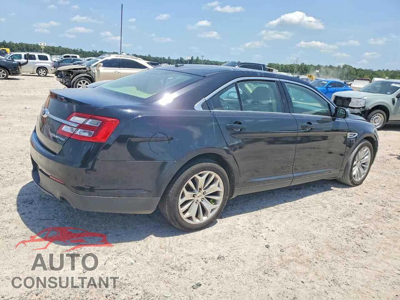 FORD TAURUS 2019 - 1FAHP2F80KG111624