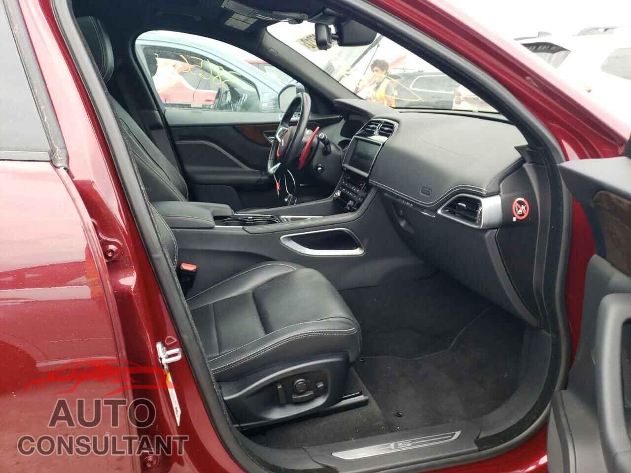 JAGUAR F-PACE 2017 - SADCM2BV1HA076553