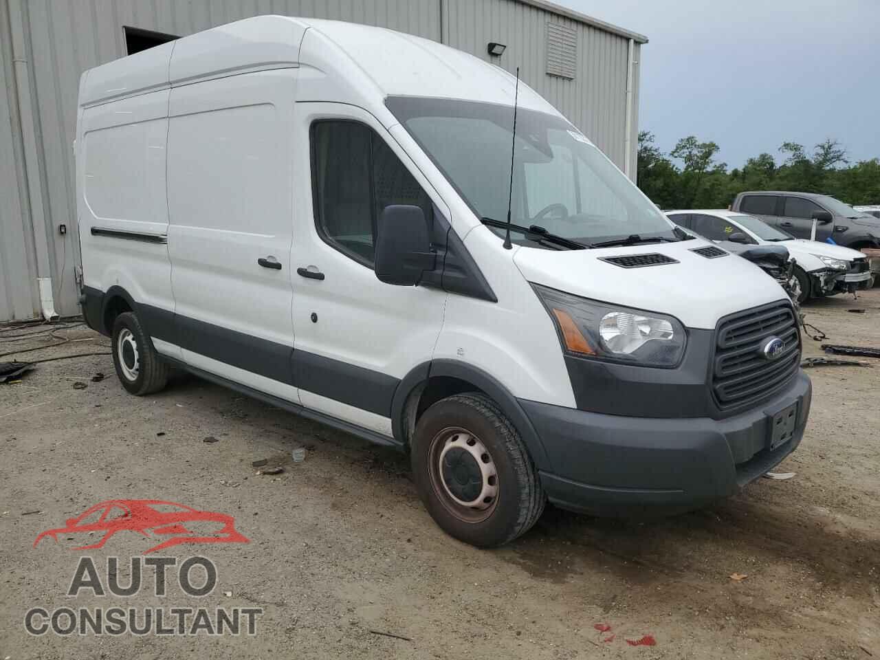 FORD TRANSIT 2018 - 1FTYR2XM2JKA61983