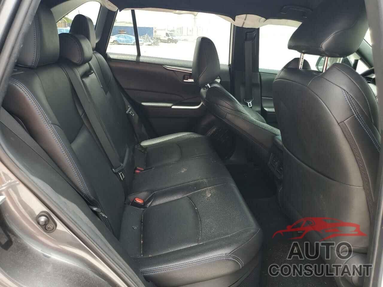 TOYOTA RAV4 2022 - 4T3T6RFV7NU093007