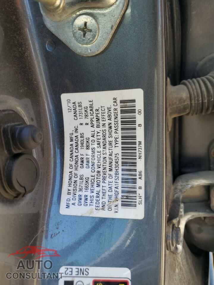 HONDA CIVIC 2011 - 2HGFA1F52BH304575