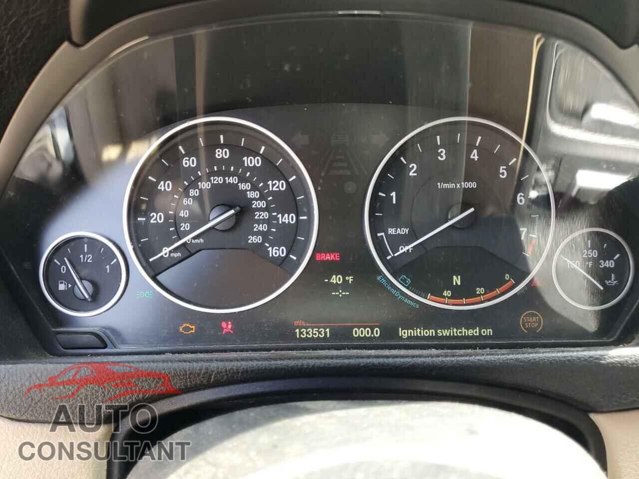 BMW 3 SERIES 2013 - WBA3A5G51DNP22186