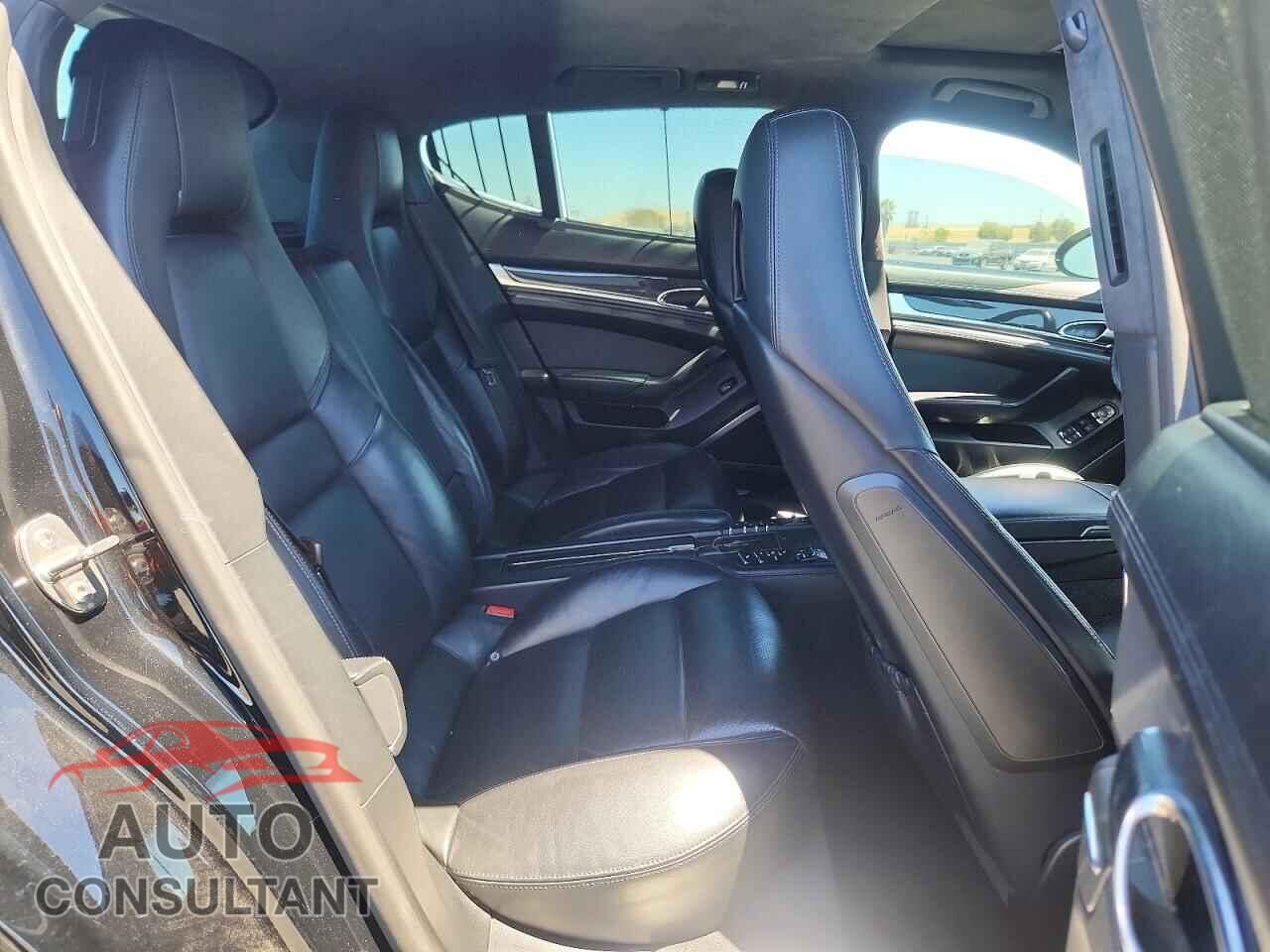 PORSCHE PANAMERA 2013 - WP0AC2A74DL090373