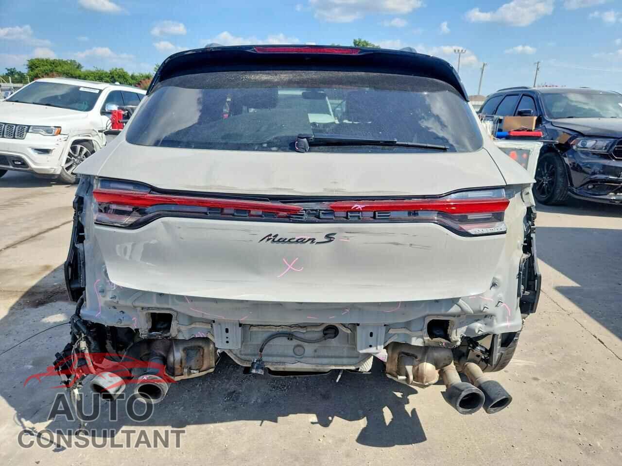 PORSCHE MACAN 2021 - WP1AB2A59MLB36392