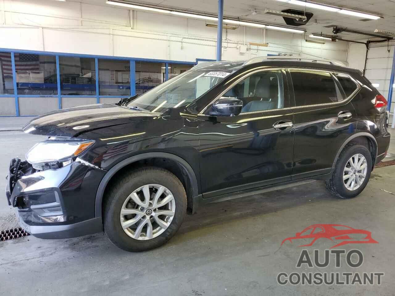 NISSAN ROGUE 2018 - JN8AT2MV5JW302044