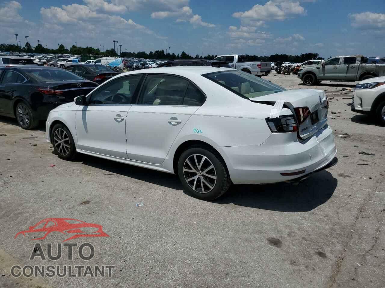 VOLKSWAGEN JETTA 2017 - 3VWDB7AJ4HM356632