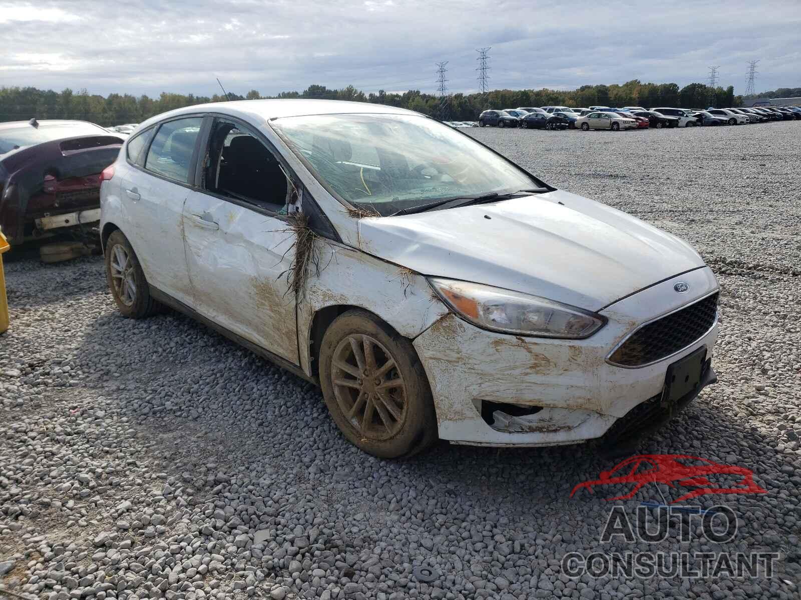 FORD FOCUS 2017 - 1FADP3K22HL334883