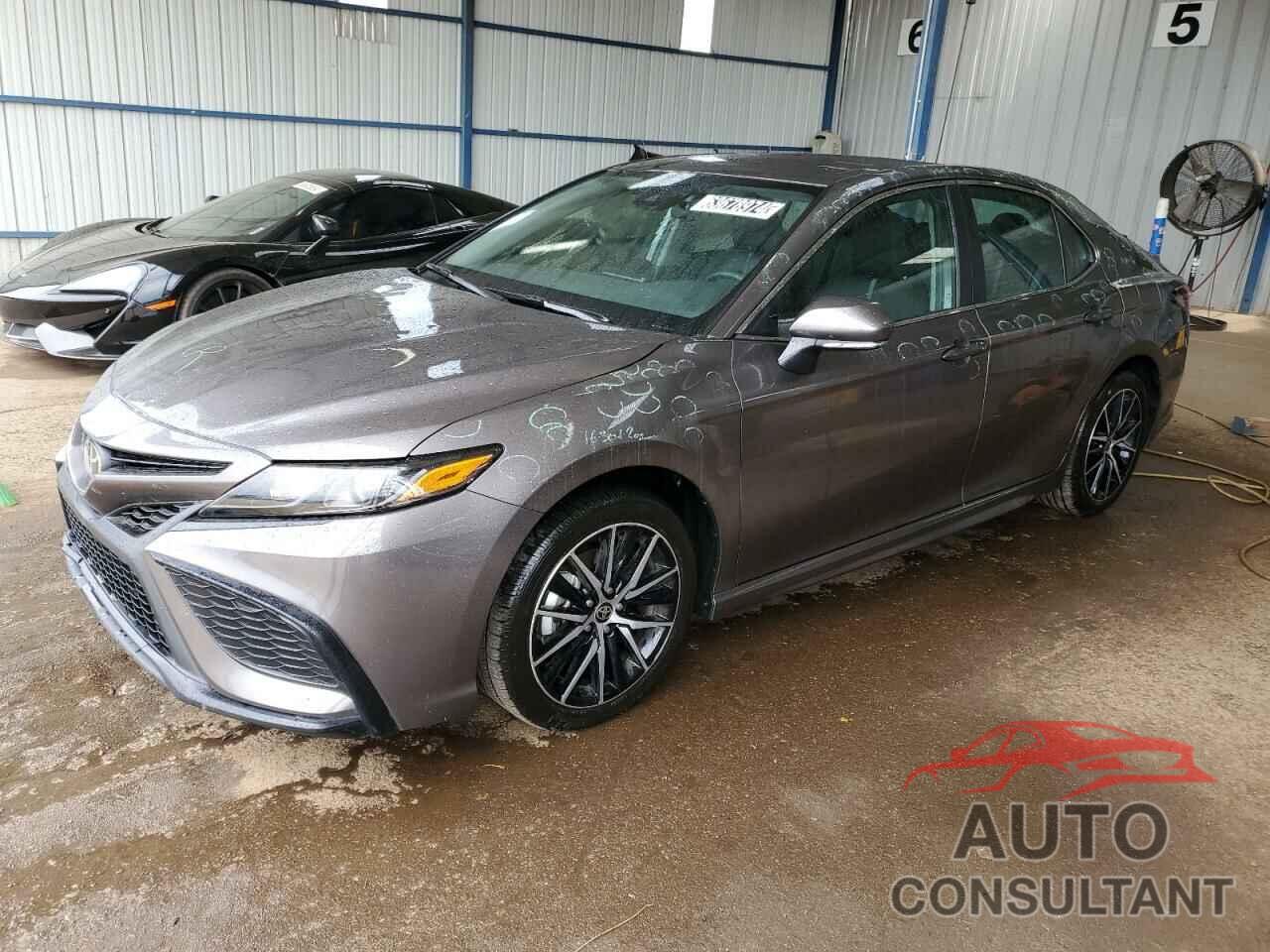 TOYOTA CAMRY 2024 - 4T1G11BK9RU117822
