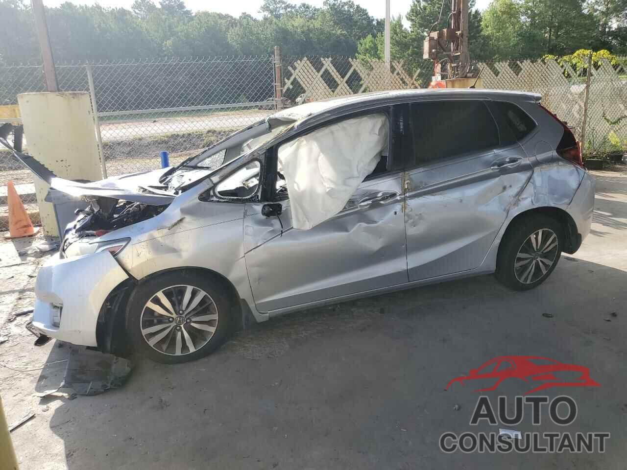 HONDA FIT 2016 - JHMGK5H75GX039299