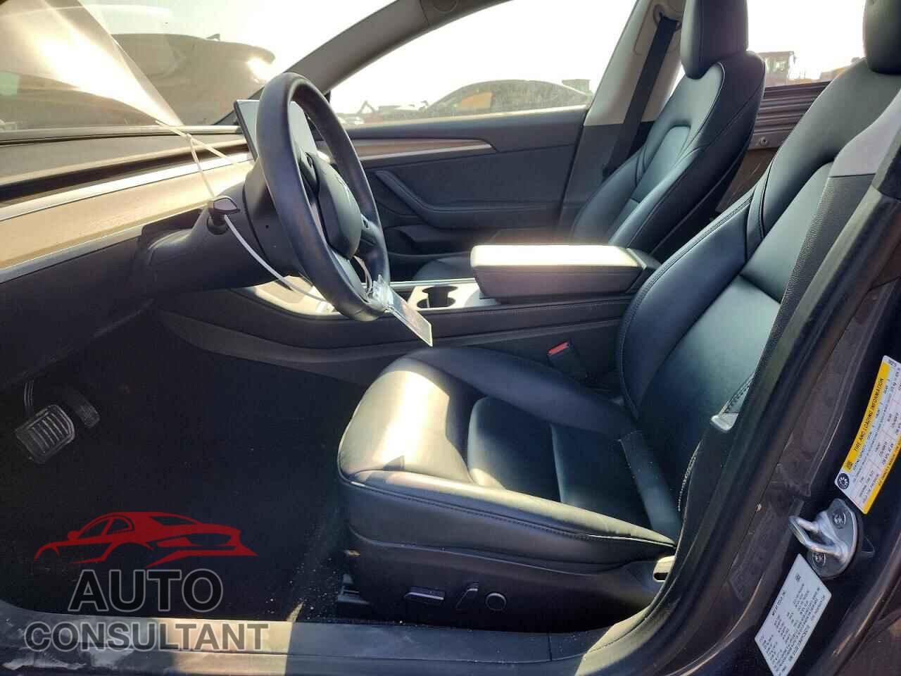 TESLA MODEL 3 2023 - 5YJ3E1EB4PF393219