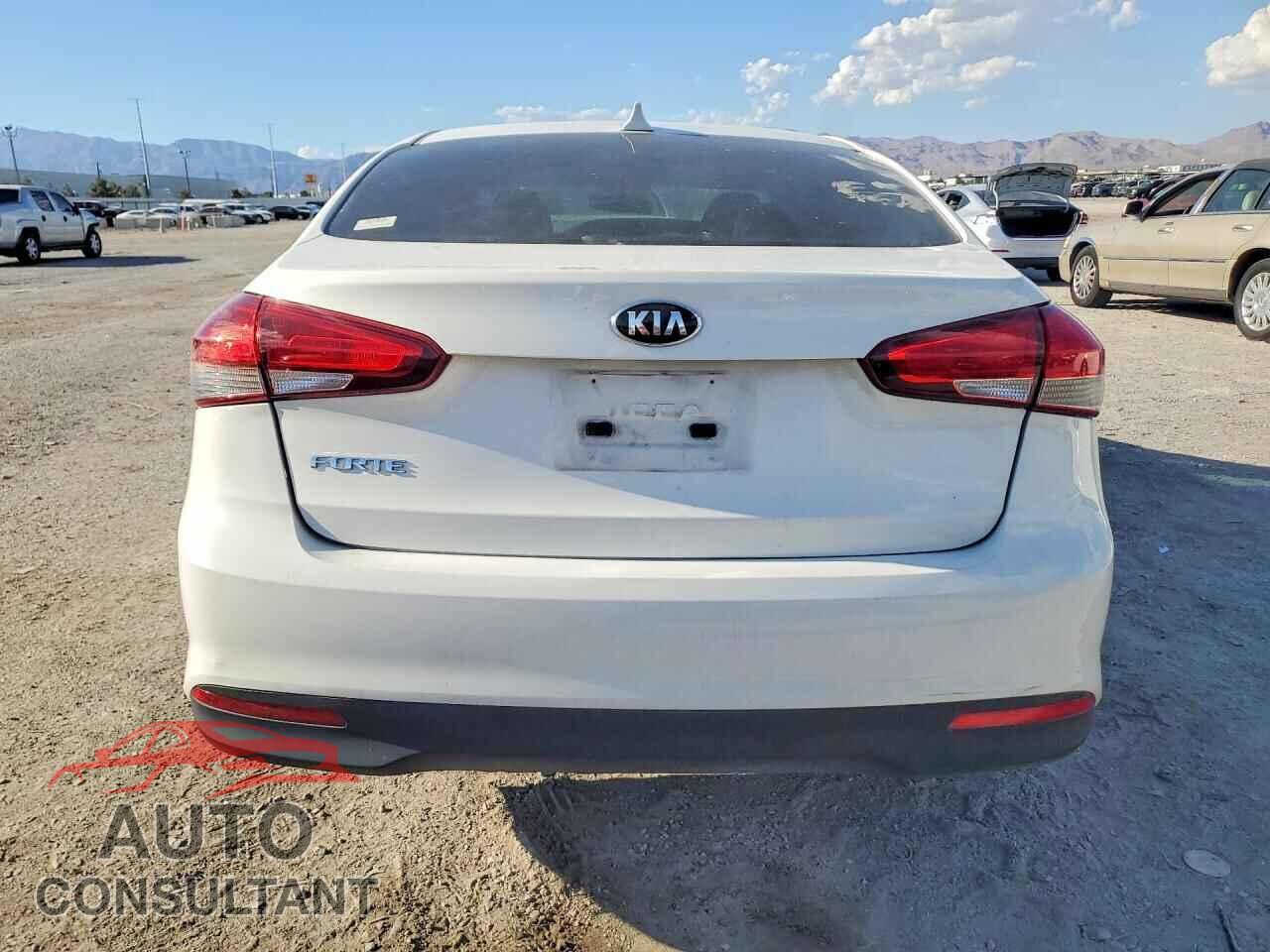 KIA FORTE 2017 - 3KPFK4A76HE058334