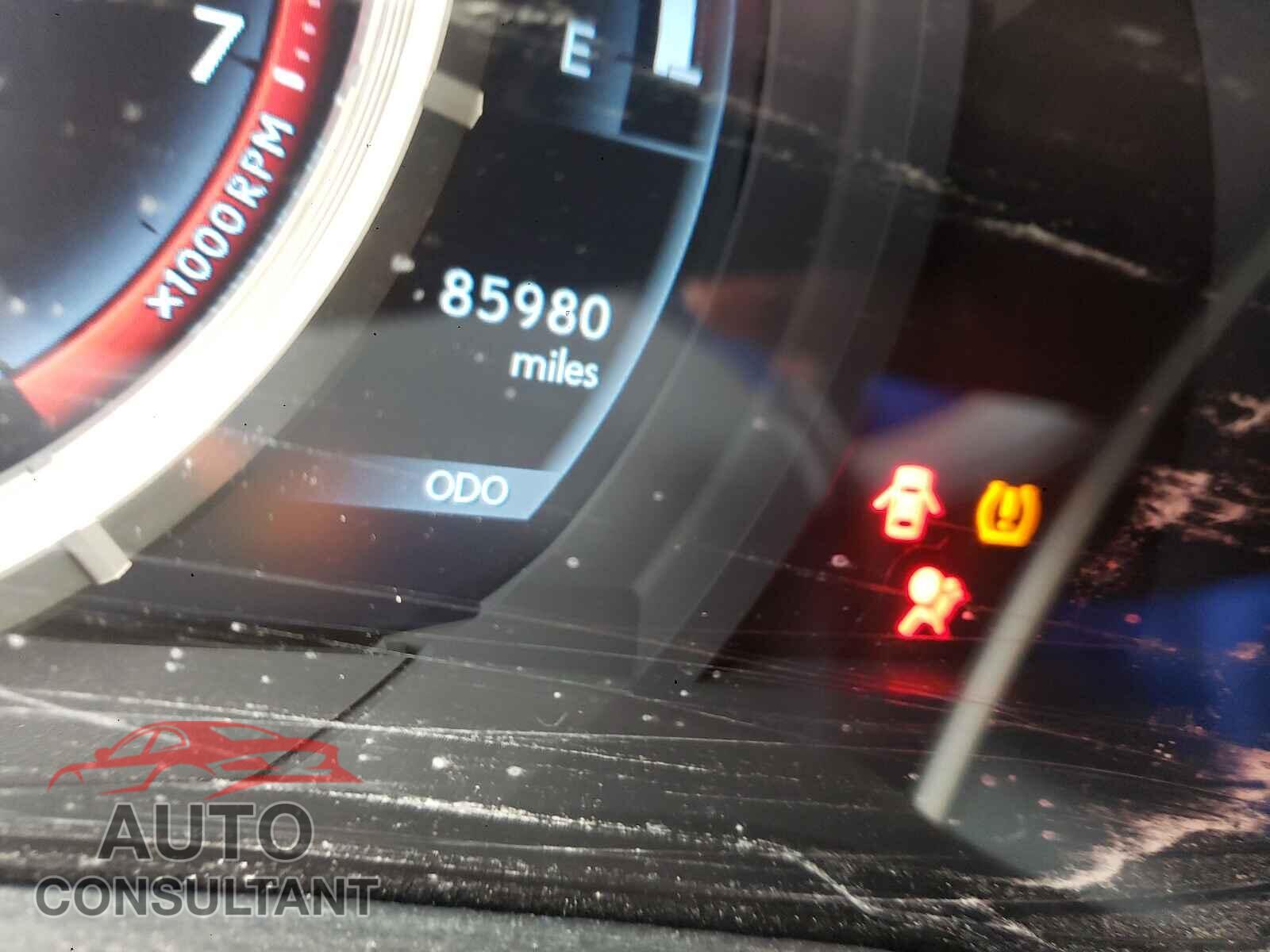 LEXUS IS 2016 - JTHBE1D27G5026831