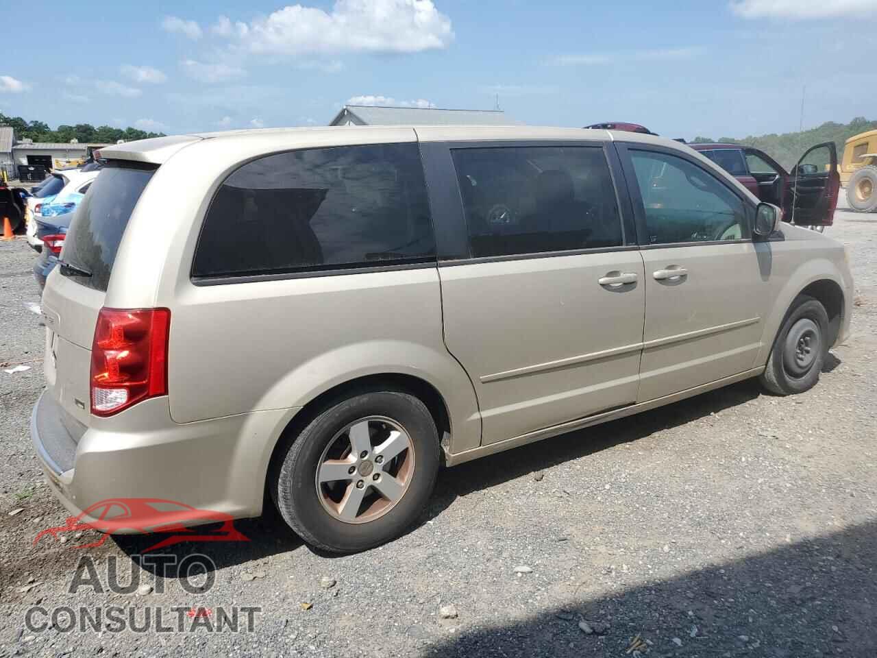 DODGE CARAVAN 2013 - 2C4RDGCG5DR523670