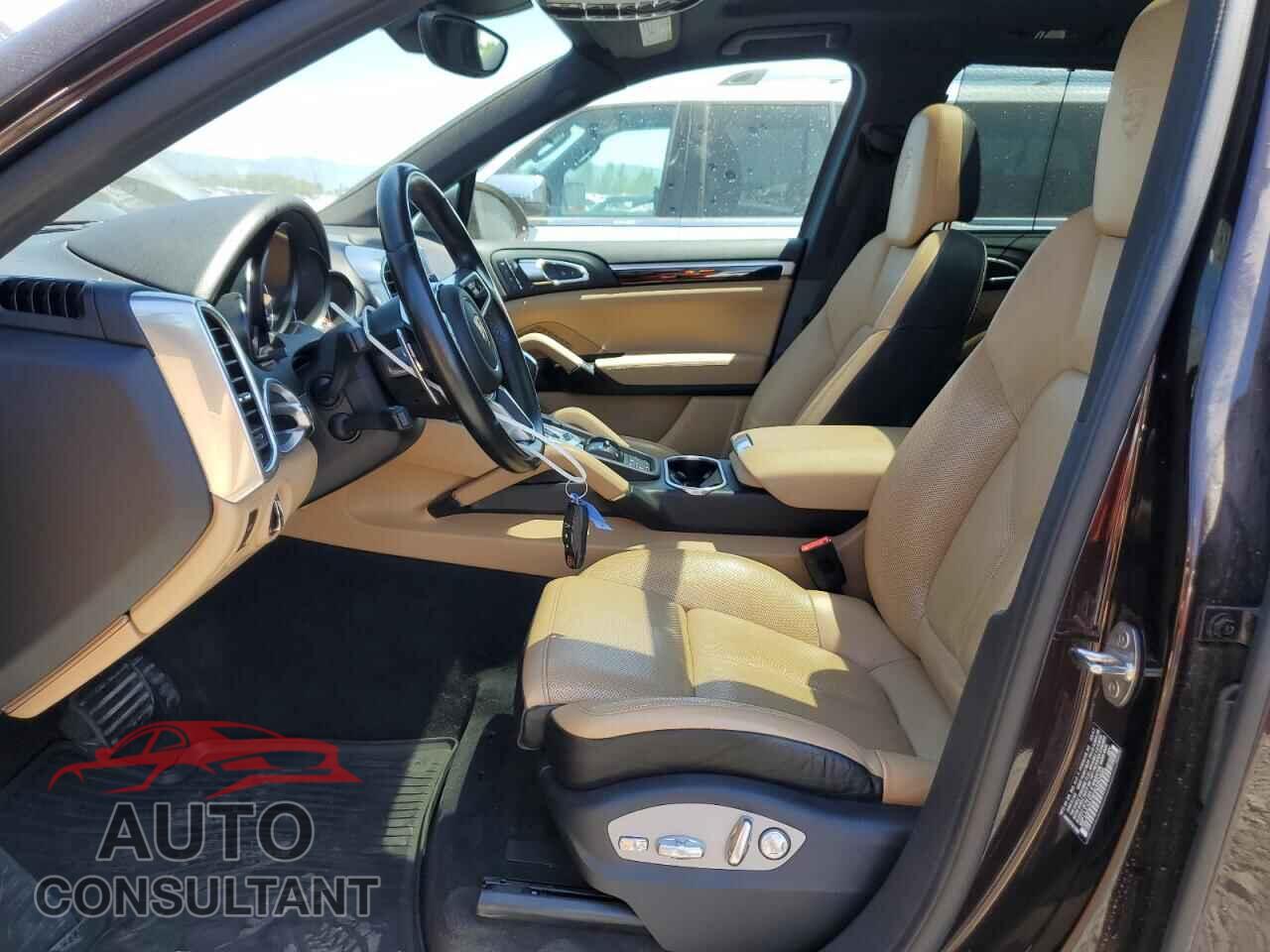 PORSCHE CAYENNE 2017 - WP1AA2A25HKA90466