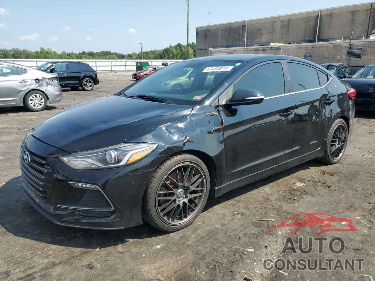 HYUNDAI ELANTRA 2018 - KMHD04LB4JU558428